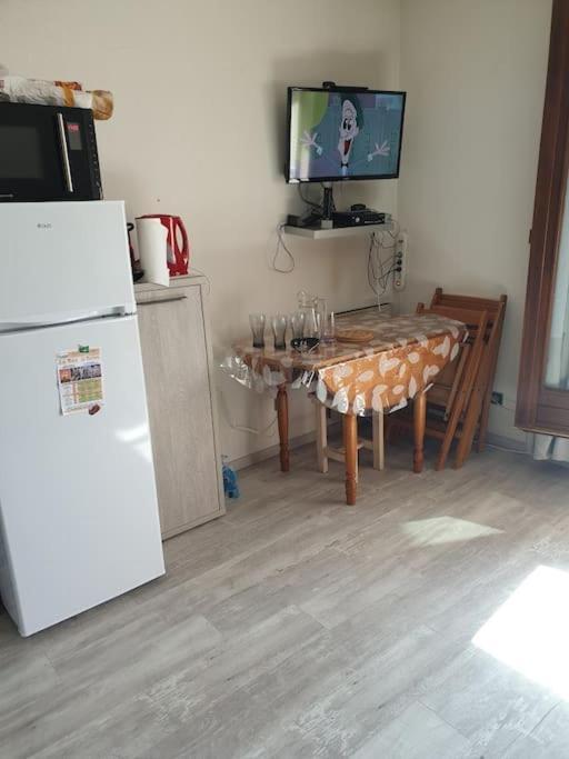 Appartement Au Pied Des Pistes La Joue du Loup Ngoại thất bức ảnh