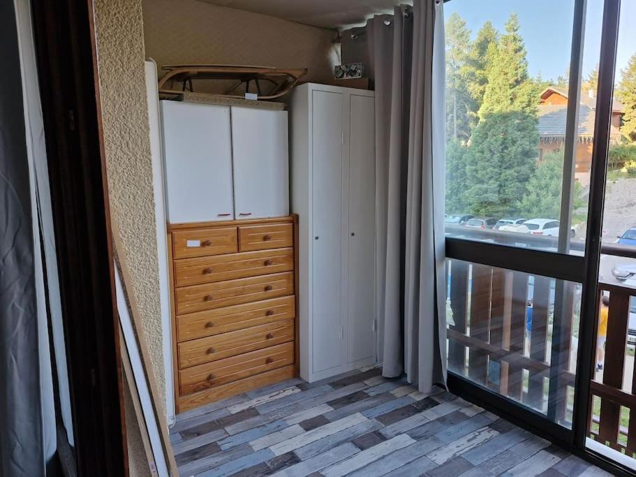 Appartement Au Pied Des Pistes La Joue du Loup Ngoại thất bức ảnh